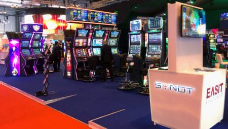 SYNOT Games Celebrate UK Gambling Commission Licence Award